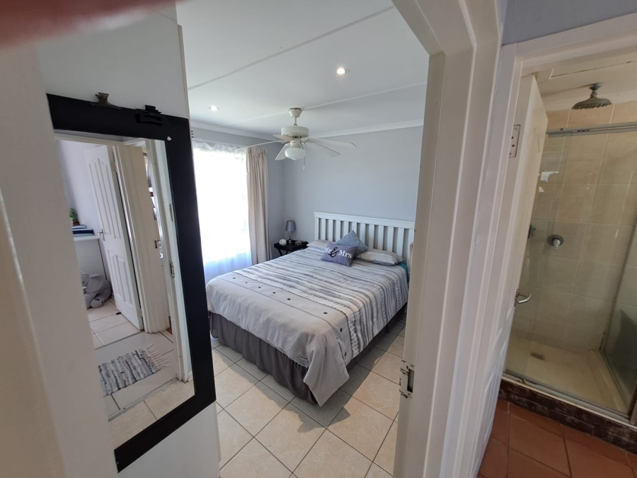 2 Bedroom Property for Sale in Nahoon Valley Park Eastern Cape